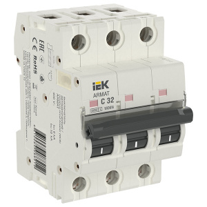 ARMAT Автоматический выключатель трехполюсный M06N 3P C 32А IEK